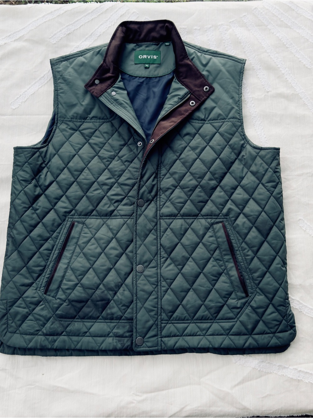 Orvis Quilted Men's Vest in Forest Green